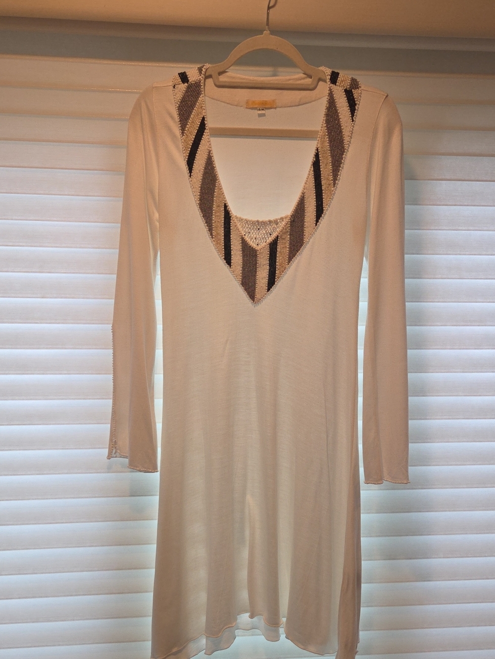 VIVACQUA Long-Sleeve White V-Neck Dress with Beaded Striped Trim Neck And Sleeve